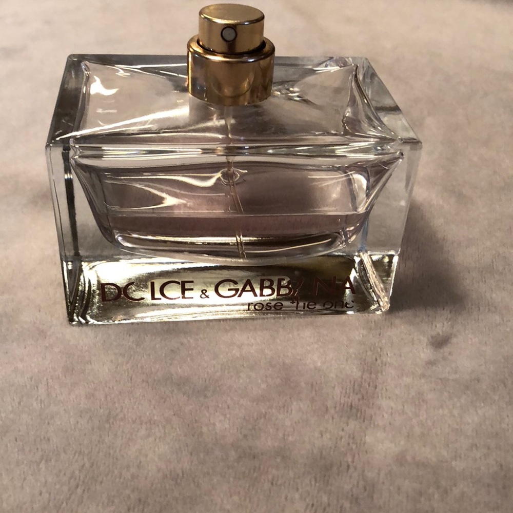 Dolce & Gabbana rose the one